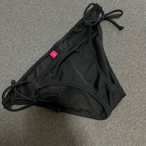 Black side tie string bikini